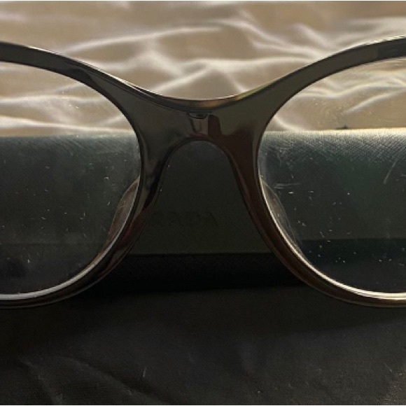 Prada eyeglasses - Picture 2 of 4